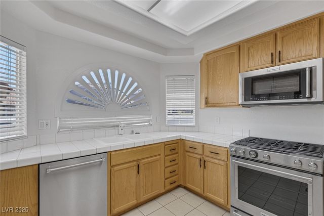 8756 Harvest Valley Avenue, Las Vegas, NV 89129