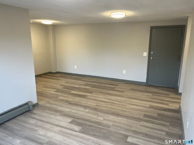 32 Cook Avenue C22, Meriden, CT 06451