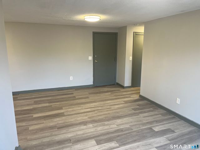 32 Cook Avenue C22, Meriden, CT 06451