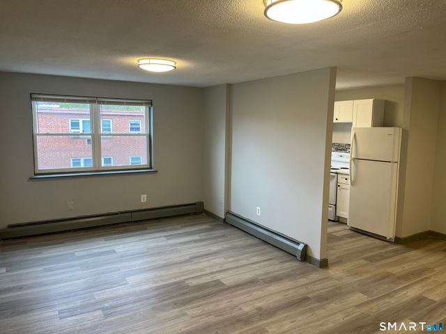32 Cook Avenue C22, Meriden, CT 06451