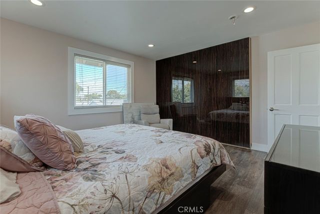 16814 Mayall Street, North Hills, CA 91343