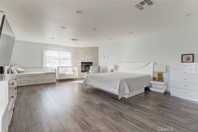 16814 Mayall Street, North Hills, CA 91343