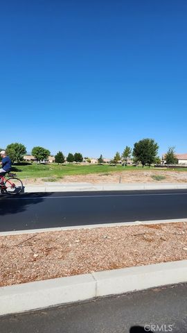 19229 Palo Verde Drive, Apple Valley, CA 92308