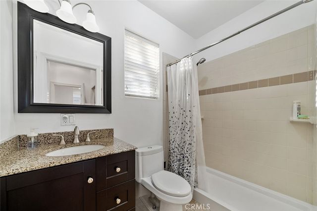 5040 E Avenue T8, Palmdale, CA 93552