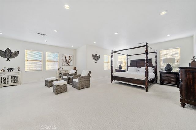 5040 E Avenue T8, Palmdale, CA 93552