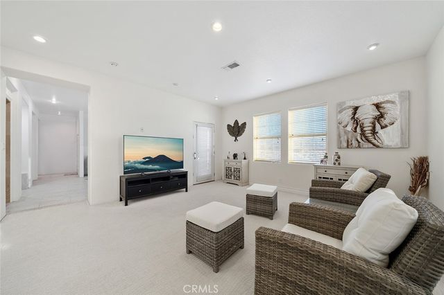 5040 E Avenue T8, Palmdale, CA 93552