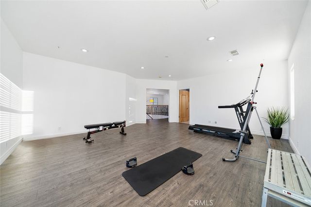 5040 E Avenue T8, Palmdale, CA 93552