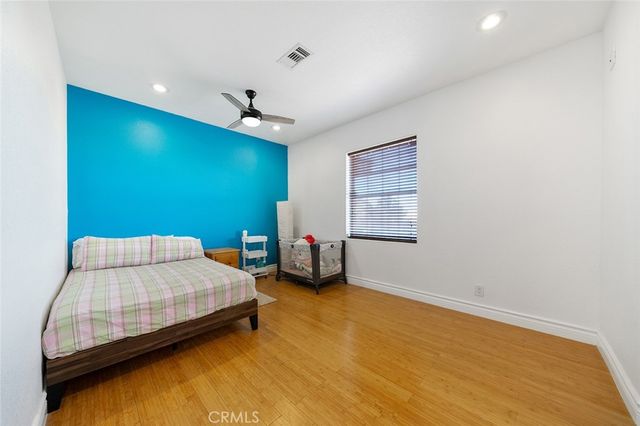 5040 E Avenue T8, Palmdale, CA 93552