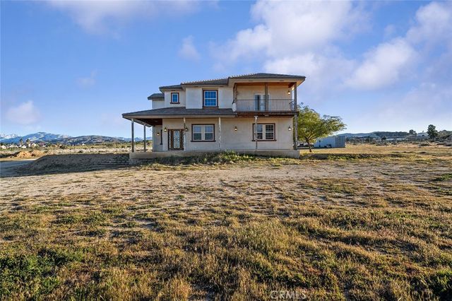 5040 E Avenue T8, Palmdale, CA 93552