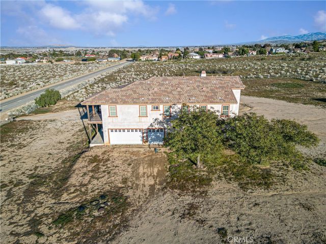 5040 E Avenue T8, Palmdale, CA 93552