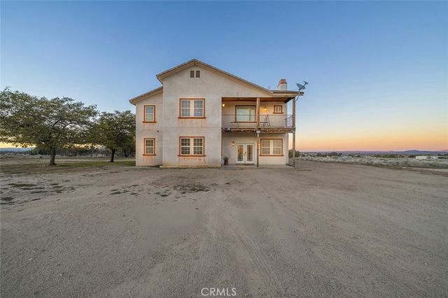 5040 E Avenue T8, Palmdale, CA 93552