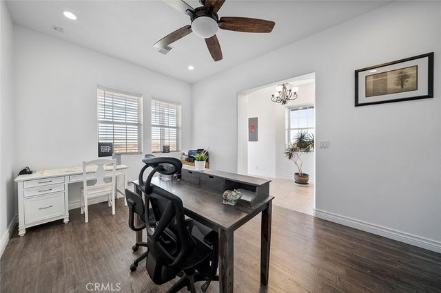 5040 E Avenue T8, Palmdale, CA 93552