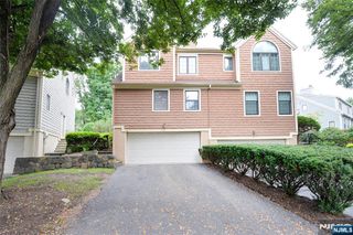 27 Tanager Court, Wayne, NJ 07470