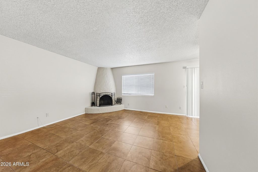 10411 N 11TH Avenue 37, Phoenix, AZ 85021 — photo 4