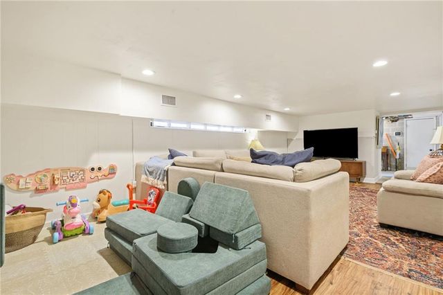 3758 Camellia Drive E, Mobile, AL 36693