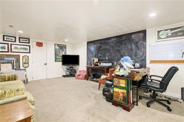 3758 Camellia Drive E, Mobile, AL 36693