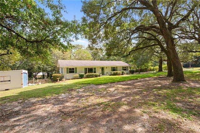 3758 Camellia Drive E, Mobile, AL 36693
