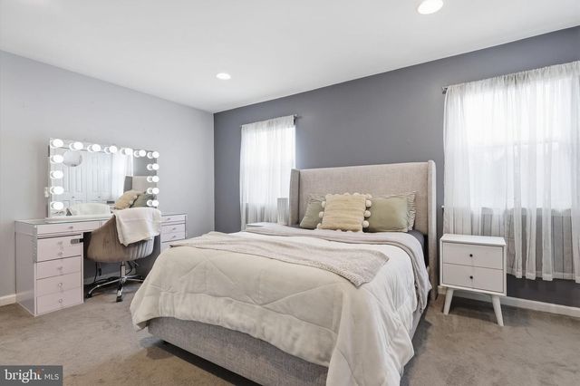 11950 DUMONT RD, Philadelphia, PA 19116