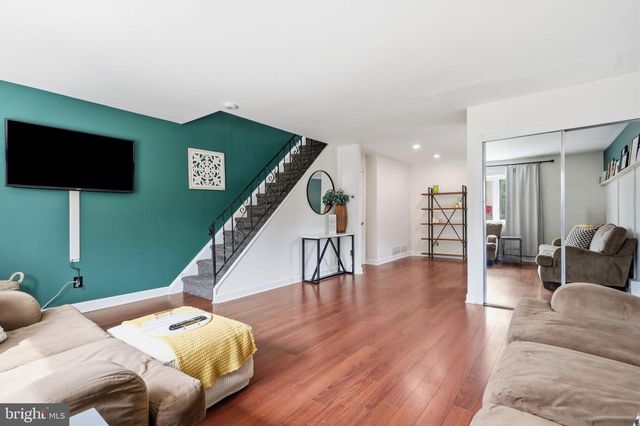 11950 DUMONT RD, Philadelphia, PA 19116