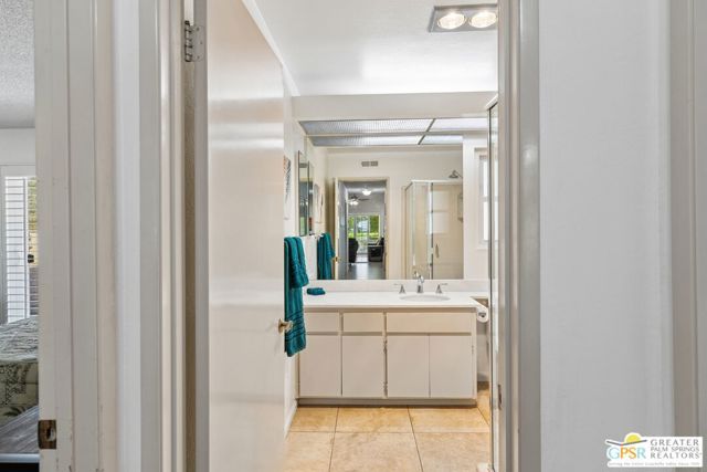 2671 N Whitewater Club Drive, Palm Springs, CA 92262