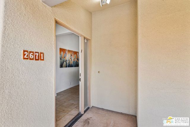 2671 N Whitewater Club Drive, Palm Springs, CA 92262