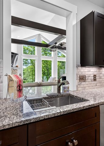 567 Riverwatch Trce, Sparta, TN 38583