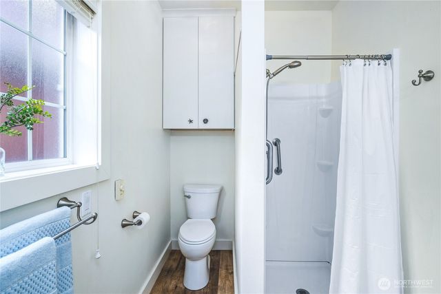 1517 6th Street, Anacortes, WA 98221