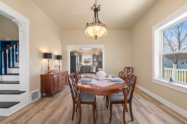 180 S BEEBE AVENUE, Peshtigo, WI 54157