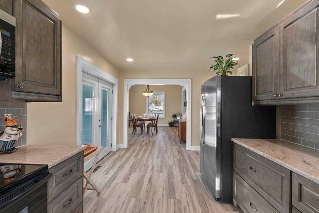 180 S BEEBE AVENUE, Peshtigo, WI 54157