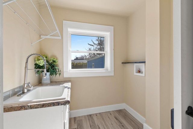 180 S BEEBE AVENUE, Peshtigo, WI 54157