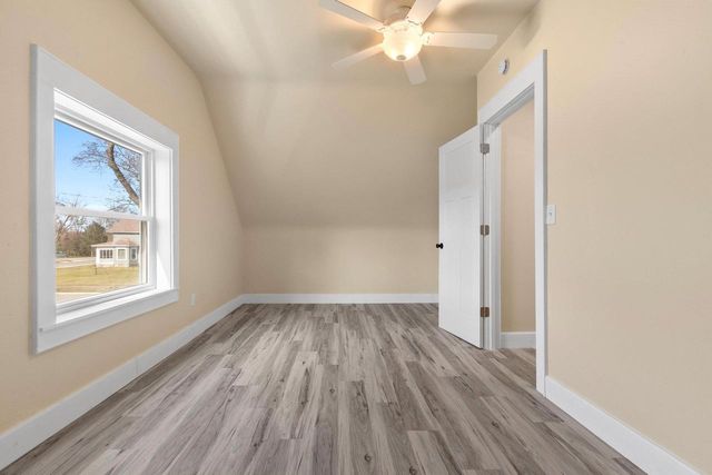 180 S BEEBE AVENUE, Peshtigo, WI 54157