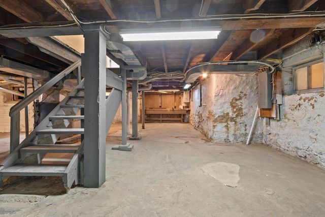 180 S BEEBE AVENUE, Peshtigo, WI 54157