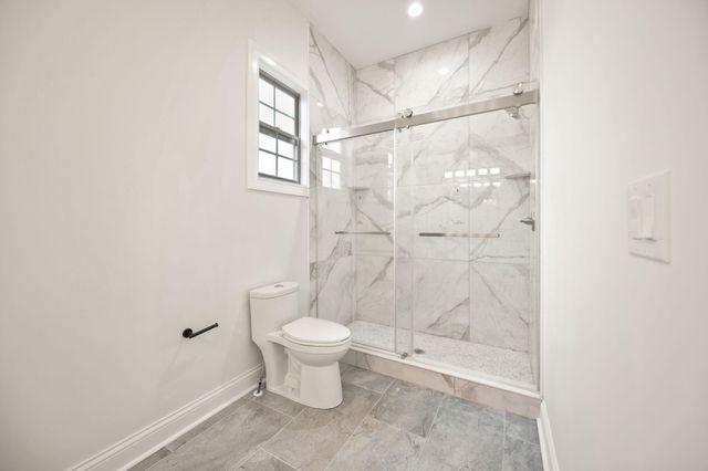 417 Weston Park, Lexington, KY 40515