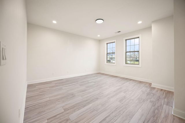 417 Weston Park, Lexington, KY 40515