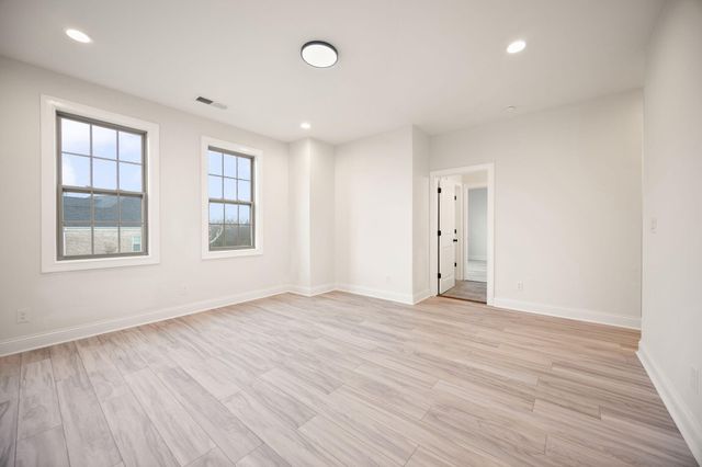 417 Weston Park, Lexington, KY 40515