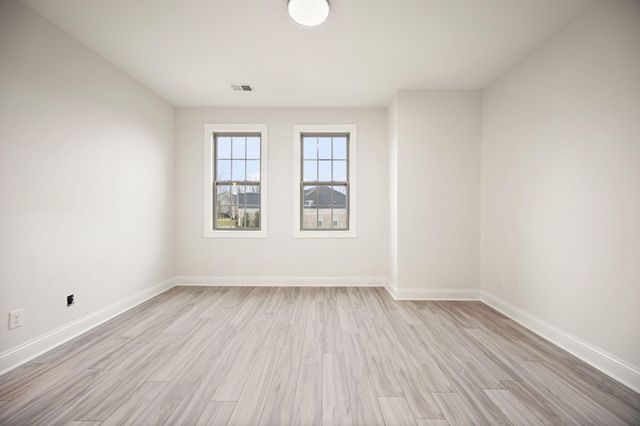 417 Weston Park, Lexington, KY 40515