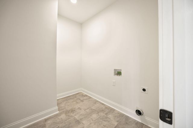 417 Weston Park, Lexington, KY 40515