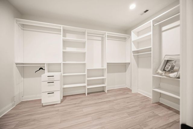 417 Weston Park, Lexington, KY 40515