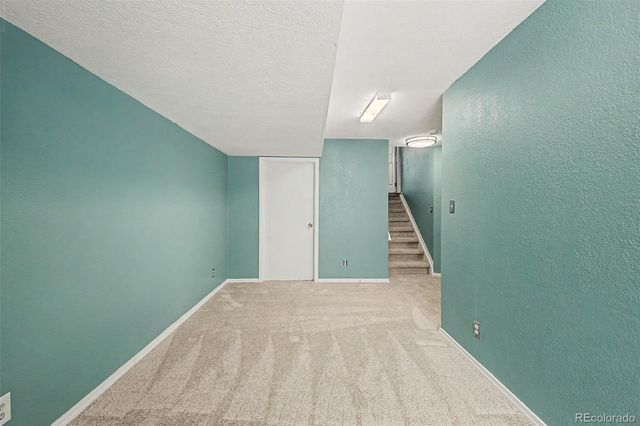 6242 S Robb Way, Littleton, CO 80127