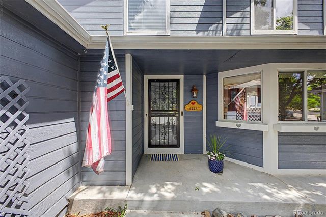 6242 S Robb Way, Littleton, CO 80127