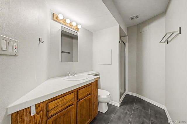 6242 S Robb Way, Littleton, CO 80127