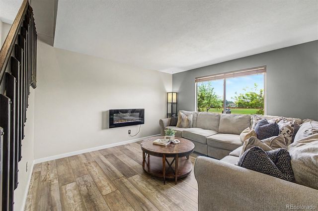 6242 S Robb Way, Littleton, CO 80127
