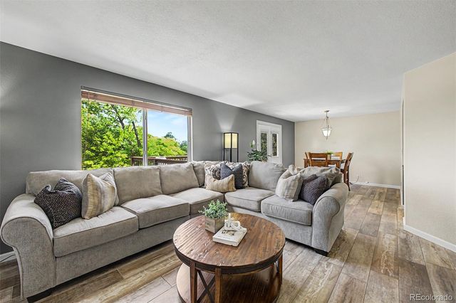 6242 S Robb Way, Littleton, CO 80127