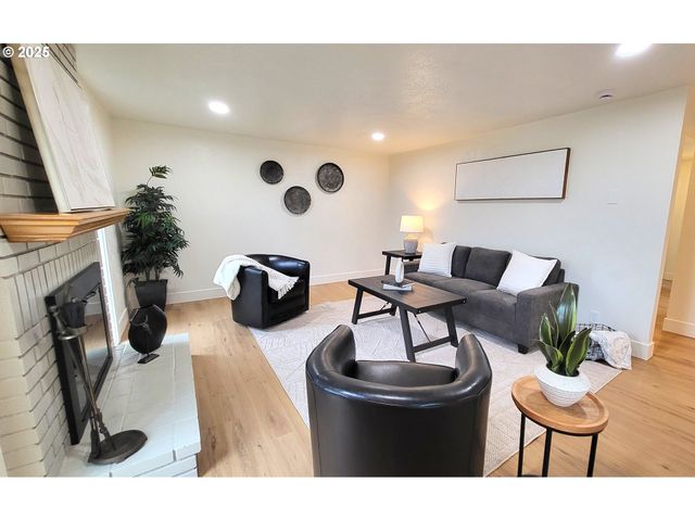 2240 Providence St, Eugene, OR 97401