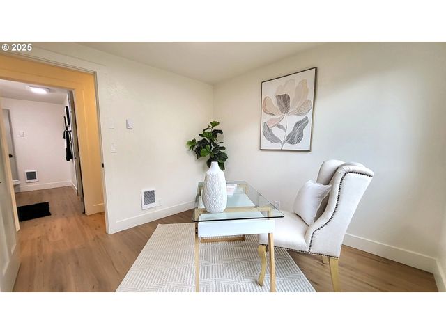 2240 Providence St, Eugene, OR 97401