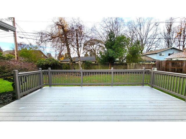 2240 Providence St, Eugene, OR 97401