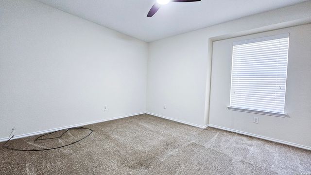 9302 Longmire, San Antonio, TX 78245