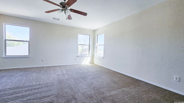 9302 Longmire, San Antonio, TX 78245