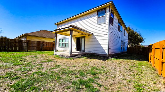 9302 Longmire, San Antonio, TX 78245