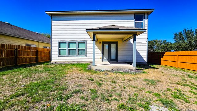 9302 Longmire, San Antonio, TX 78245